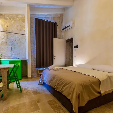 B&B Piazza San Giovanni - Essenze Della Murgia Altamura Exterior photo